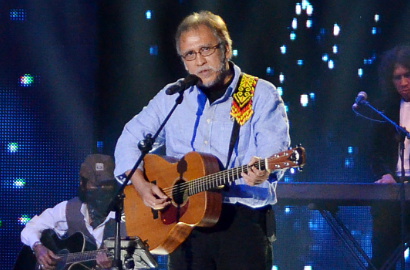 Iwan Fals Masih Garang Unggah Lirik Lagu 'Koruptor dan Narkoba' di Twitter