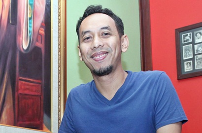 Pongki Barata Ditantang Hanung Bramantyo Ciptakan Lagu India
