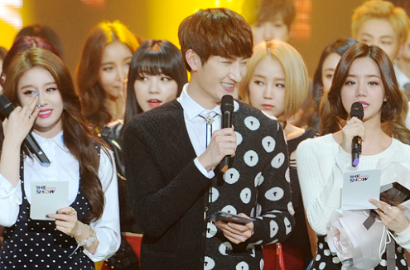 Mundur Jadi MC, Hyeri Girl's Day Nangis Pamitan di 'The Show'