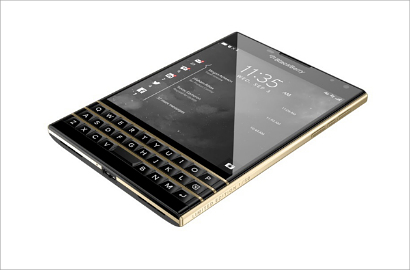 Dijual Rp 11 Jutaan, BlackBerry Passport Edisi Emas Amblas