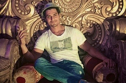 Joget Asyik Vin Rana Promosikan Acara Baru 'Bolly Star Vaganza'
