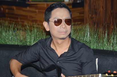 Rocker Sang Alang Optimis Gebrak Dunia Musik dengan 'Kepala Batu'