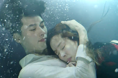 Alter Ego Hyun Bin Selamatkan Han Ji Min di Eps 1 'Hyde, Jekyll, Me'
