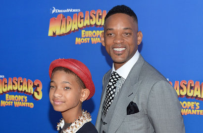 Masih 14 Tahun, Foto Willow Smith 'Topless' Dikecam Netter