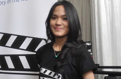 Pakai Smartphone, Sheryl Sheinafia Garap Film Horor