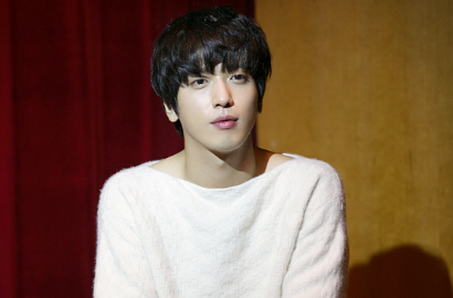 Yong Hwa CN Blue: Aku Puas dengan Wajahku
