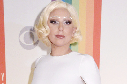Lady Gaga Pesta Bareng Penari Telanjang Sampai Jam 5 Pagi