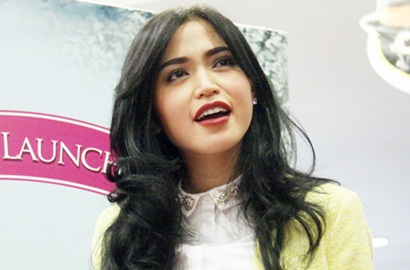 Bukti Foto Pemberkatan Jessica Iskandar Masih Belum Pasti?