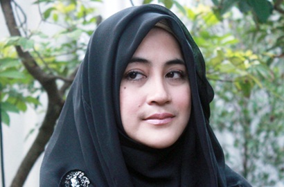 Pipik Dian Irawati Ingin Fokus Anak Ketimbang Nikah