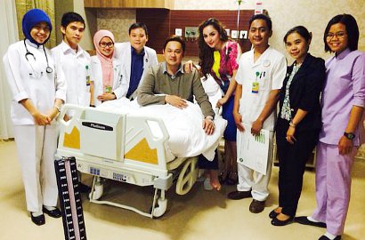 Pajang Foto di Rumah Sakit, Farhat Abbas Malah Diejek Netter