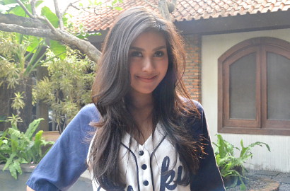 Syahnaz Sadiqah Tetap Cantik Meski Dipenjara di '7 Manusia Harimau'