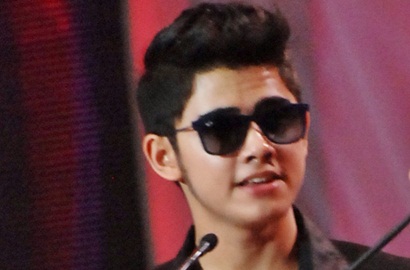 Borong Penghargaan, Aliando Persembahkan Untuk Semua Fans