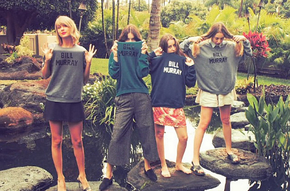Taylor Swift Ajak HAIM Ikut Tur Konser Dunia '1989'