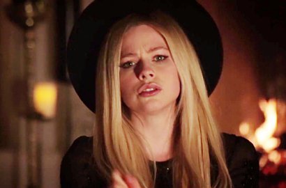 Avril Lavigne Rilis Teaser MV 'Give You What You Like'