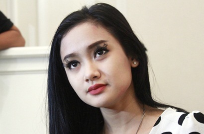 Namai Bulu Matanya, Cita Citata Ikuti Jejak Syahrini