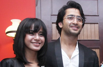 Aksi Konyol Shaheer Sheikh dan Kirana Larasati Saat Fitness Bareng