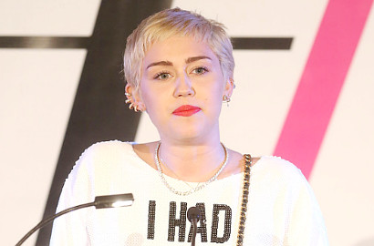 Ikan Buntalnya Mati, Miley Cyrus Bikin Tato Baru