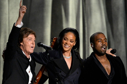 Rihanna, Kanye West cs Tampilkan 'FourFiveSecond' Perdana di Grammy 2015