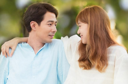 Jo In Sung Sabet Ciuman Terbaik di DramaFever Awards 2015