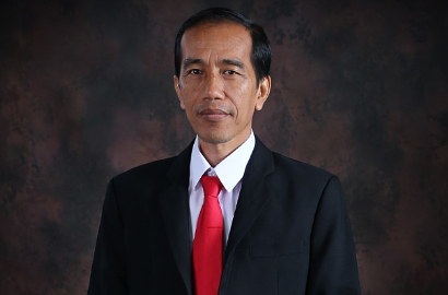 Kancing Jas Presiden Jokowi Hebohkan Netizen di Media Sosial