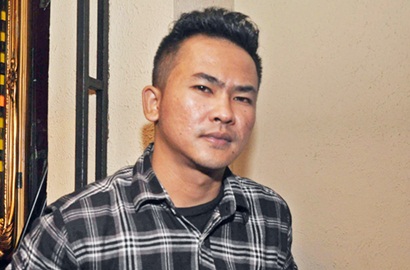 Ditahan Polisi, Suami Cita Citata Menangis