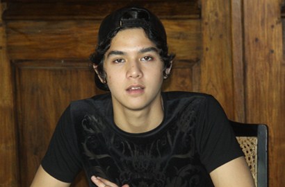 Al Ghazali Butuh Kehangatan Selama Syuting 'LDR' di Italia