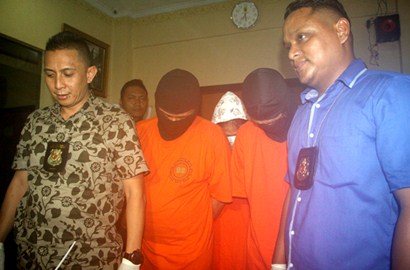Ini Foto Perdana Yaya God Bless Pasca Ditangkap Karena Narkoba