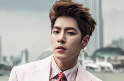 Hong Jong Hyun Nikmati Keindahan Singapura Bareng International bnt