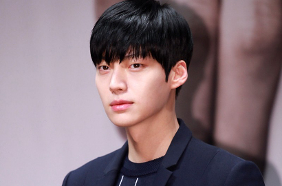 Ahn Jae Hyun Akui Sedang Kencan Diam-Diam?