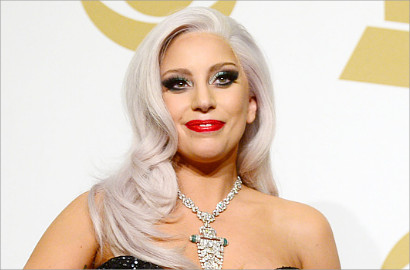 Lady GaGa Punya Gaya Baru di Hari Valentine