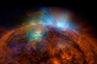 NASA Perlihatkan Video Permukaan Matahari 'Retak'