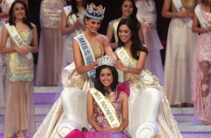 Menang Miss Indonesia 2015, Maria Harfanti Maju ke Miss World