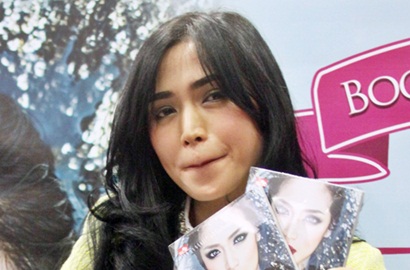 Anak Jessica Iskandar Belajar Melukis