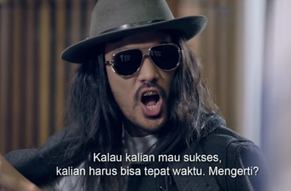 Rio Dewanto Kerja Keras Gara-Gara Pakai Gigi Emas di 'CJR The Movie 2'