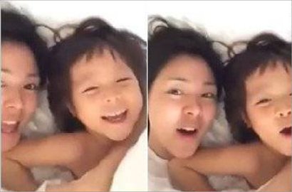 Lucunya Choo Sarang Beri Ucapan Imlek Dibalik Selimut