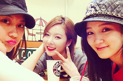 HyunA 4Minute Hang Out Bareng Fei dan Jia miss A