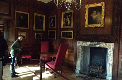 Hiii, Ada Penampakan Hantu Suster Ratu Elizabeth I di Inggris