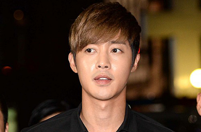 Mantan Pacar Tak Akan Minta Kim Hyun Joong Menikahinya