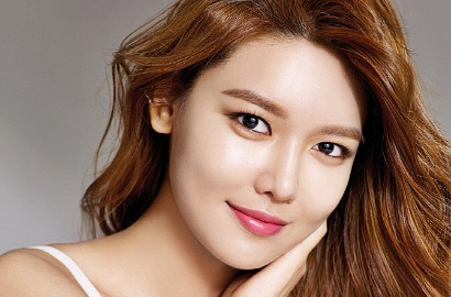 Sooyoung SNSD Beberkan Rahasia Kecantikannya di Cosmopolitan