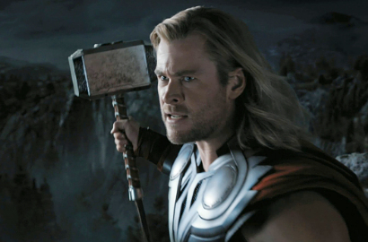 Chris Hemsworth Bilang Thor Lebih Humoris di   'Avengers: Age of Ultron'