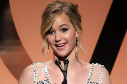 Jennifer Lawrence di 'It's What I Do: A Photographer's Life of Love and War'