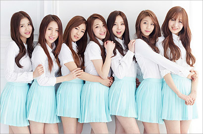Manis dan Imutnya Lovelyz di MV Single Baru 'Hi'