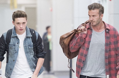 Anak Ulang Tahun, David Beckham Beri Kecupan Mesra untuk Brooklyn