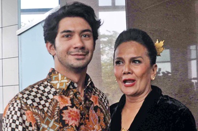 'Guru Bangsa: Tjokroaminoto' Akan Rilis, Pemain ke Rumah Cokroaminoto