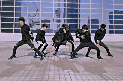 SM Rookies Kompak di Video Terbaru 'SR15B_BASSBOT'