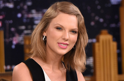 Wow, Kaki Taylor Swift Diasuransikan Senilai Rp 522 Miliar