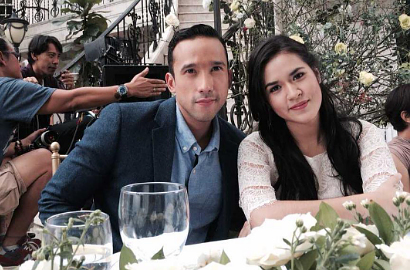 Raisa dan Maruli Tampubolon Mesra di Debut Film 'Terjebak Nostalgia'