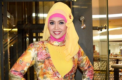 Ratna Listy Kabarnya Ingin Cerai Gara-Gara Masalah KDRT