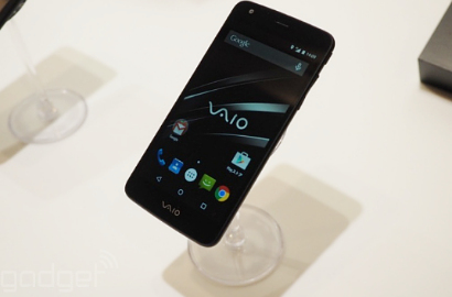 Vaio Rilis Smartphone Pertama 'Vaio Phone'