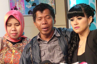 Kiwil Nangis Saat Curahkan Hati ke Istri Pertama dan Meggy Wulandari